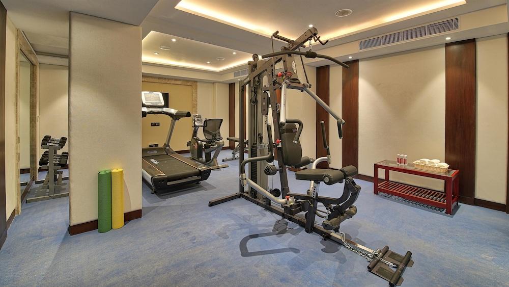 Golden Tulip Essential Jaipur Hotel Bagian luar foto