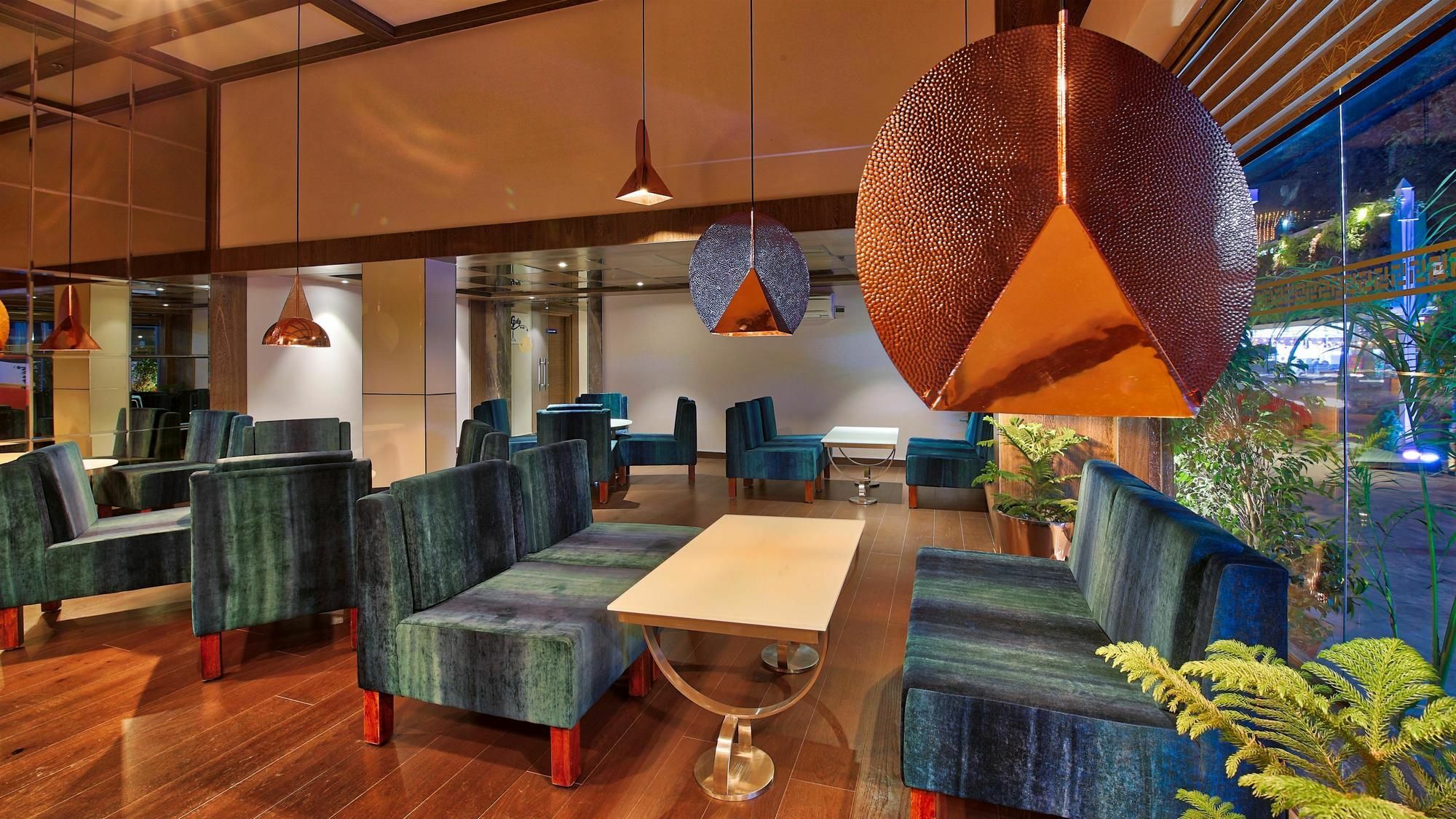 Golden Tulip Essential Jaipur Hotel Bagian luar foto
